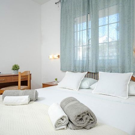 Apartment Nela Kalina Jelsa  Εξωτερικό φωτογραφία