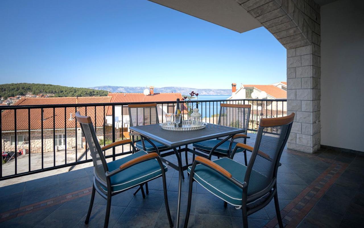 Apartment Nela Kalina Jelsa  Εξωτερικό φωτογραφία