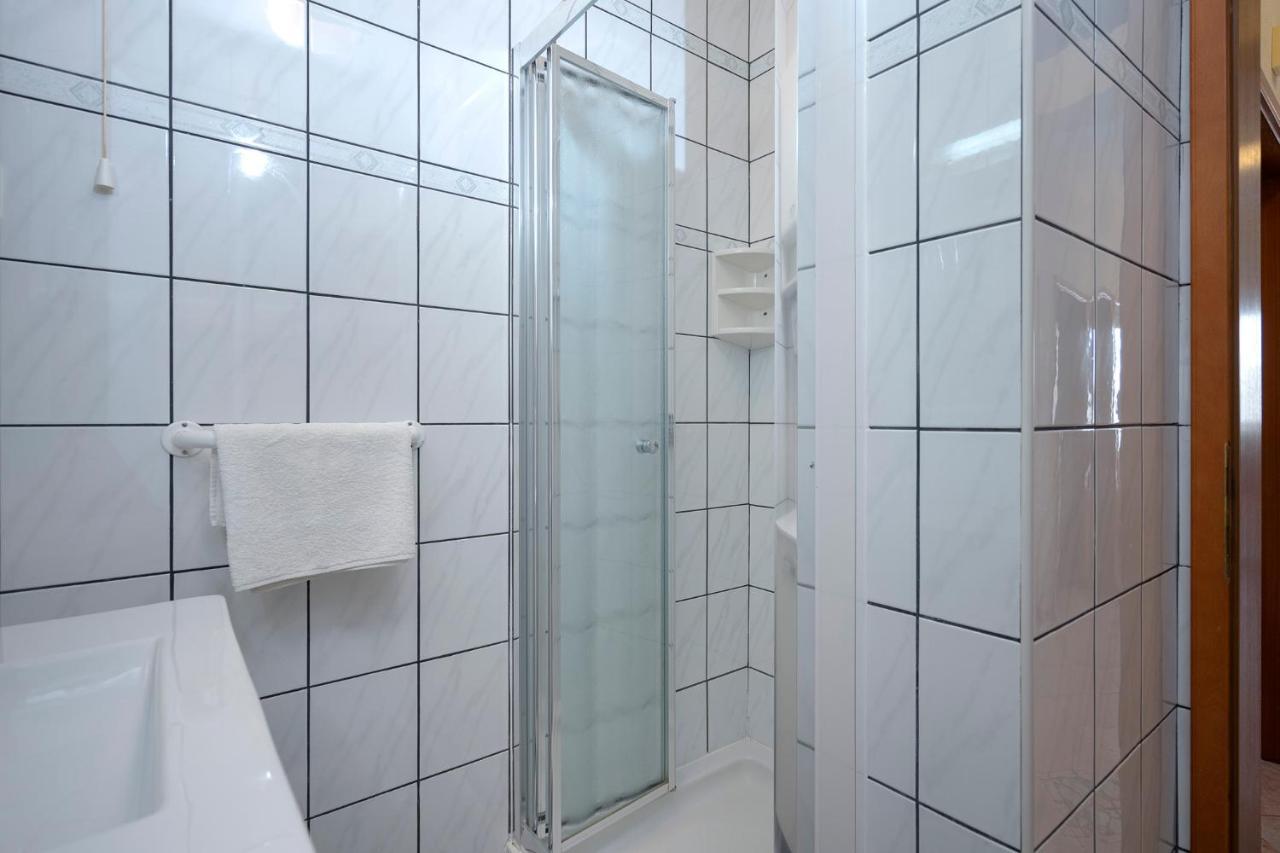 Apartment Nela Kalina Jelsa  Εξωτερικό φωτογραφία