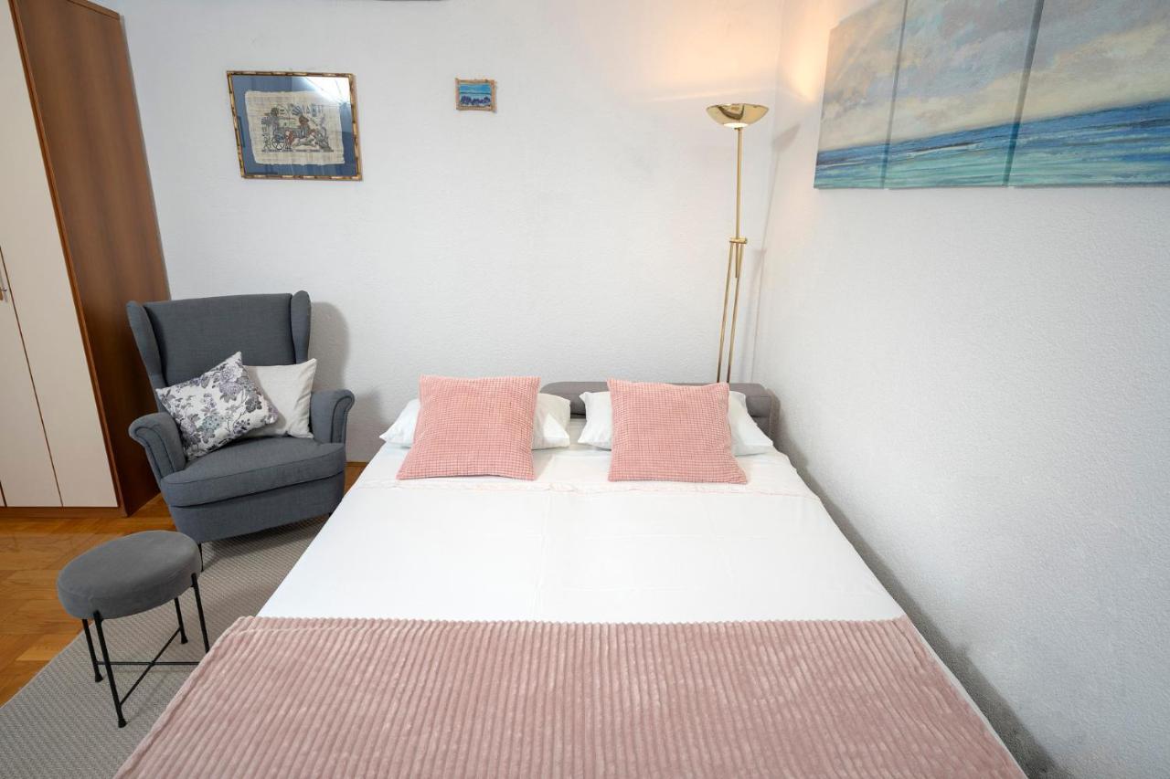 Apartment Nela Kalina Jelsa  Εξωτερικό φωτογραφία